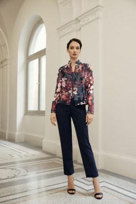 Vera-Mont_fall_winter_2025_large_VERA_123_FW25_300dpi_50x70_39L